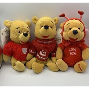 Lot If 3 Winnie the‎ Pooh Bear Heart Red Sweater Snowflake Mini Bean Plush